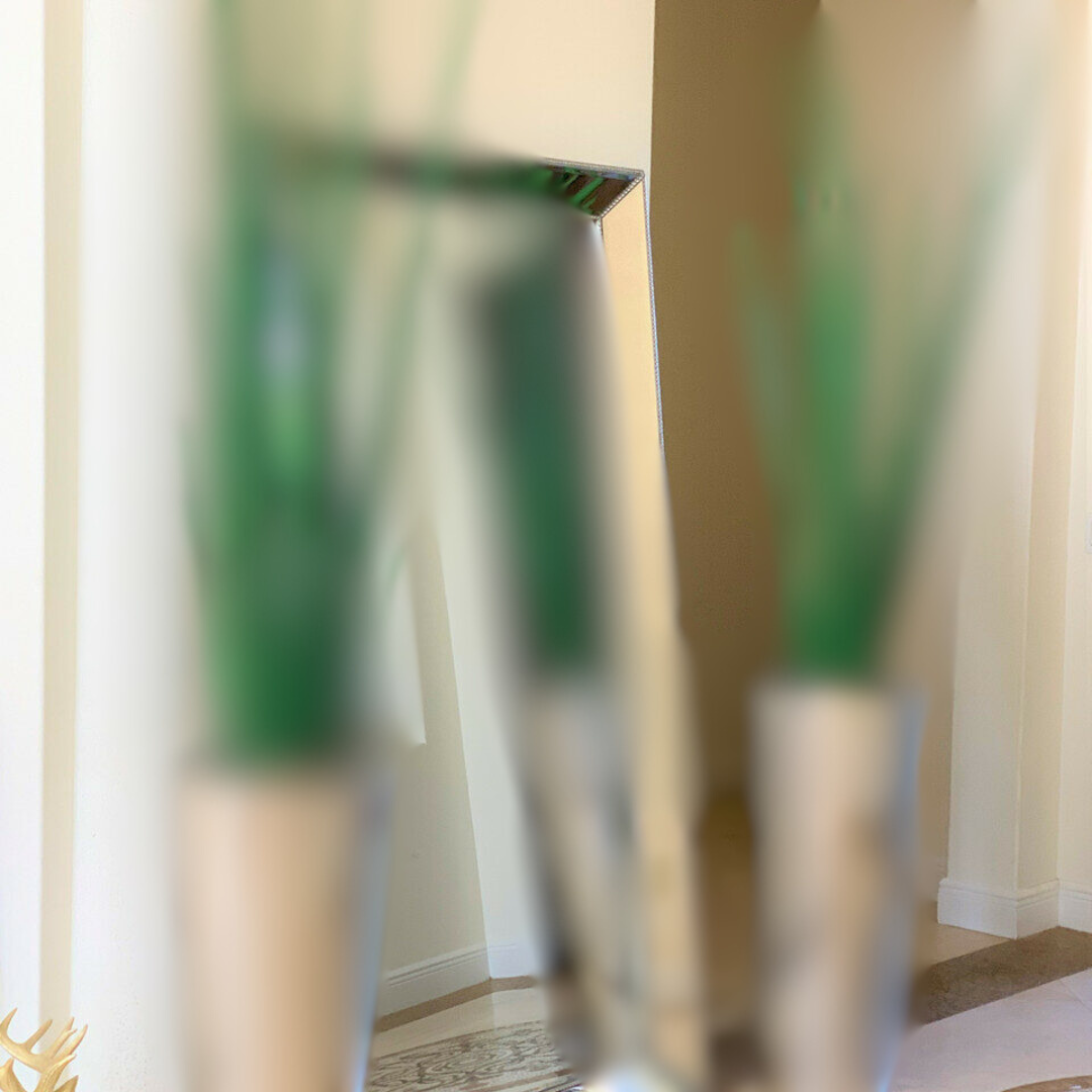 Große konische Vase